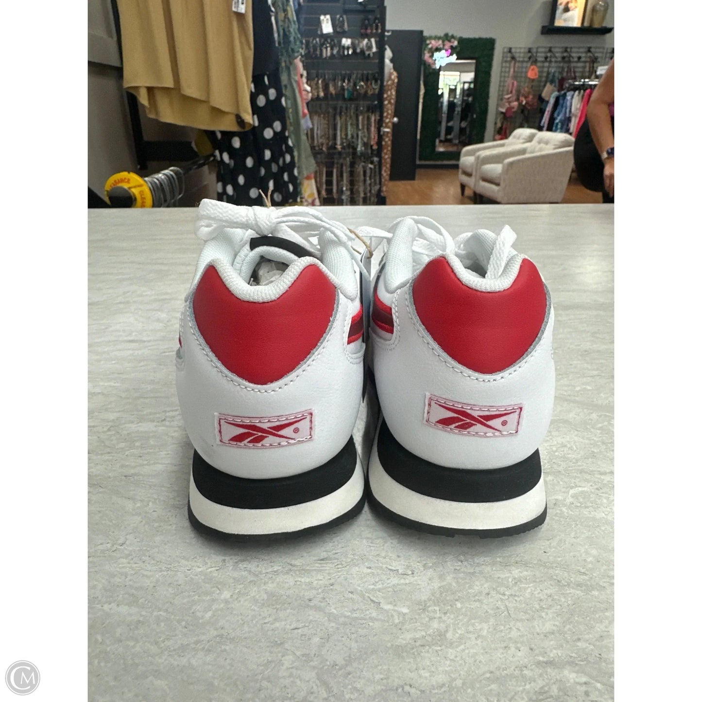 Shoes Sneakers By Reebok In Red & White, Size: 6.5