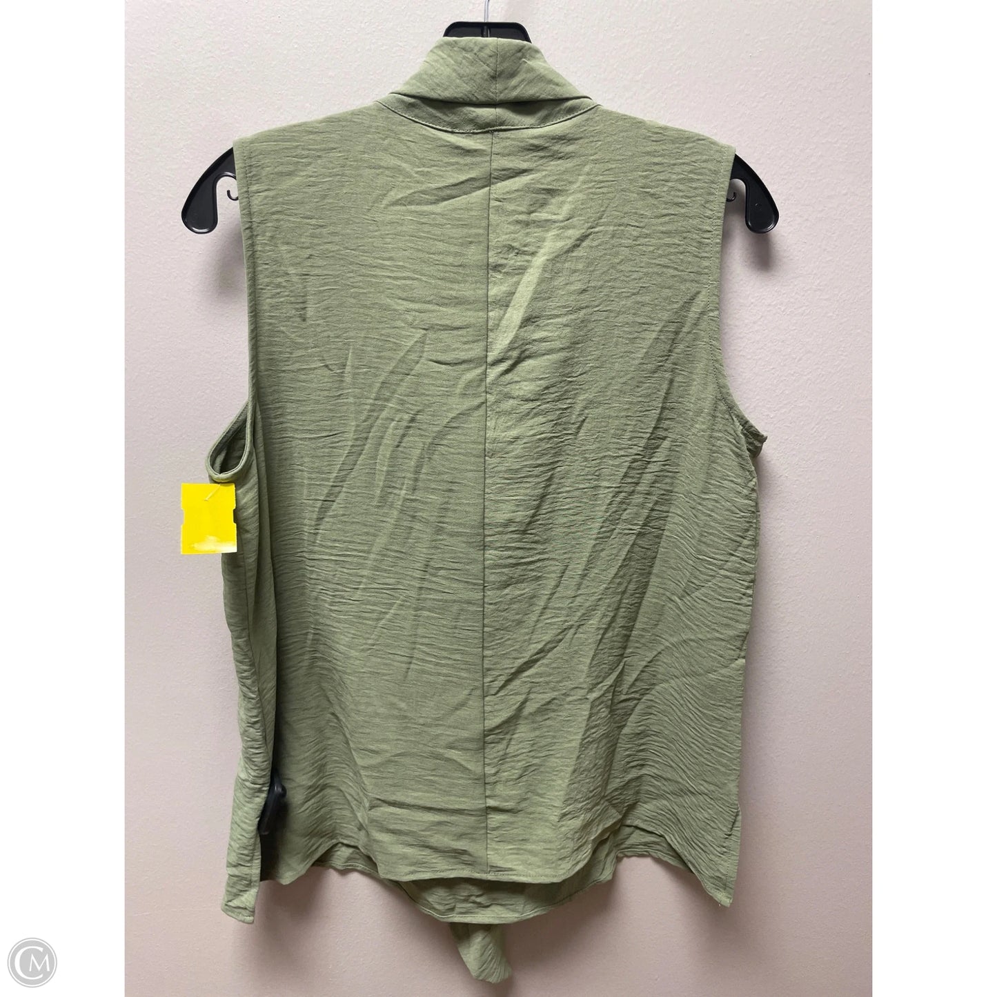 Top Sleeveless By Clothes Mentor In Green, Size: M
