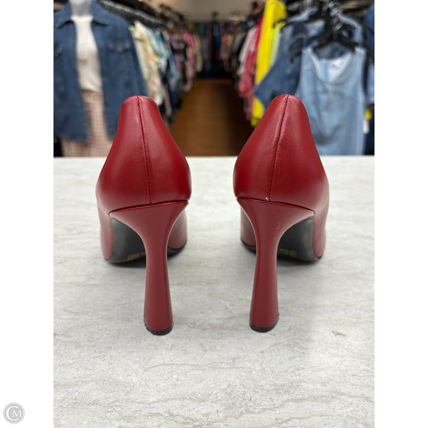 Shoes Luxury Designer By Versace In Red, Size: 8.5