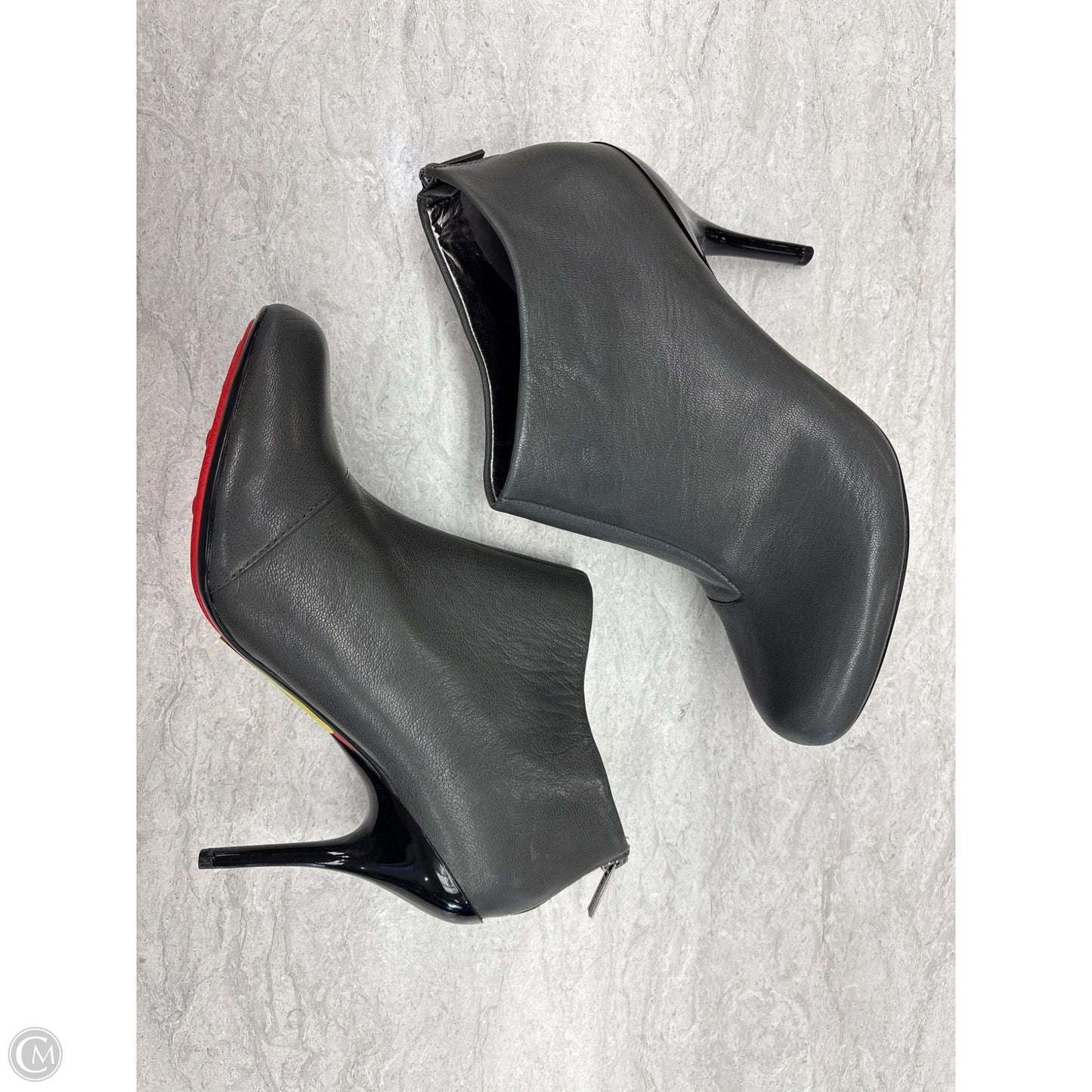 Boots Ankle Heels By Kenneth Cole Reaction In Grey, Size: 10