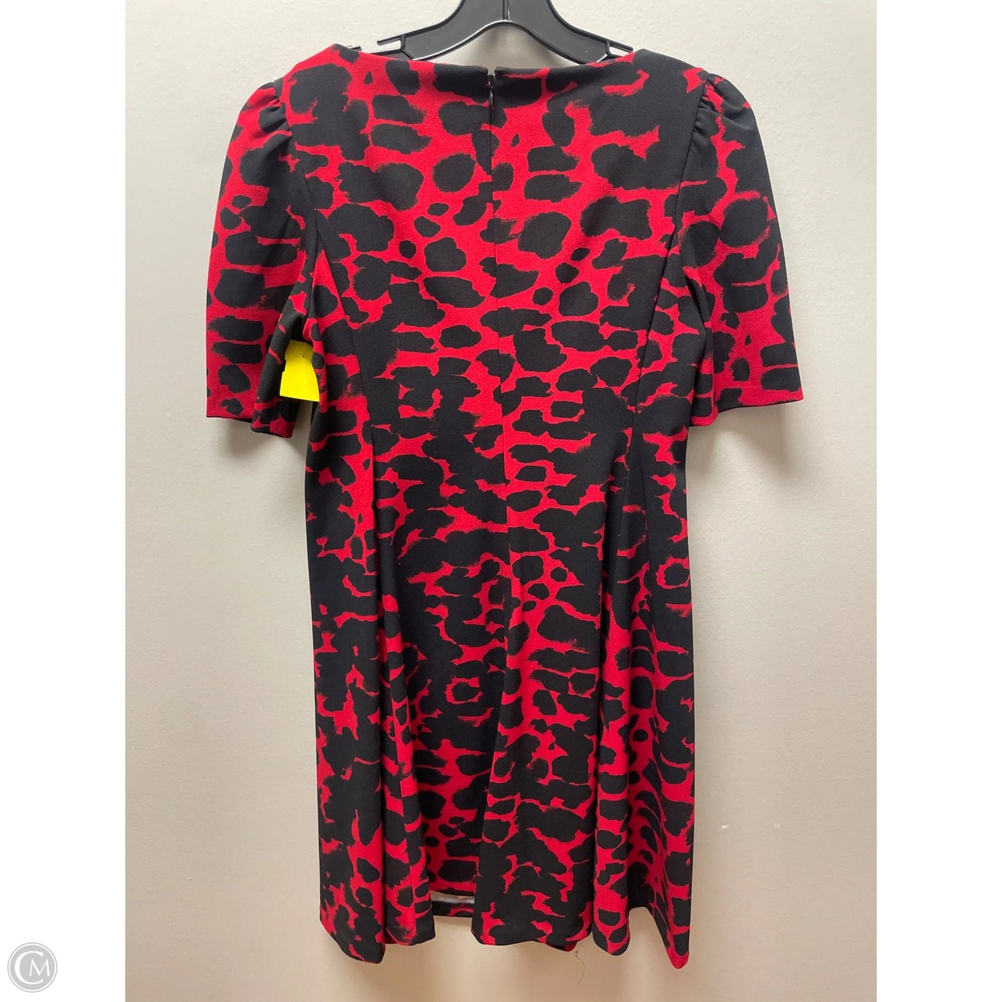 Dress Casual Short By Dkny In Black & Red, Size: M