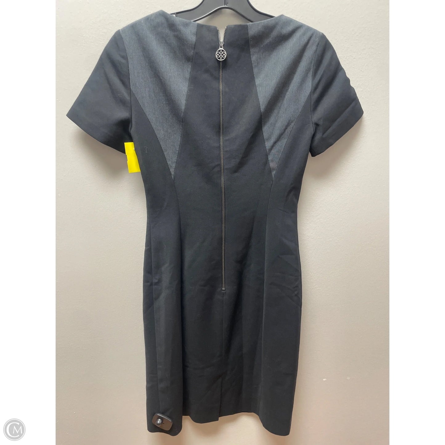 Dress Casual Short By Antonio Melani In Black & Grey, Size: Xs