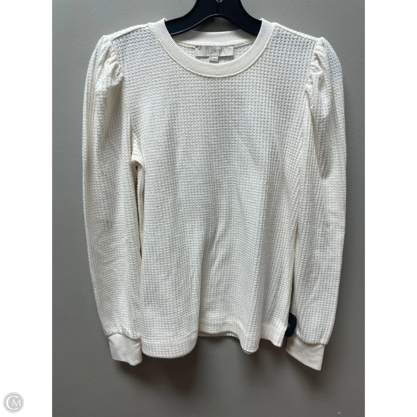 Top Long Sleeve By Loft In Cream, Size: Xs