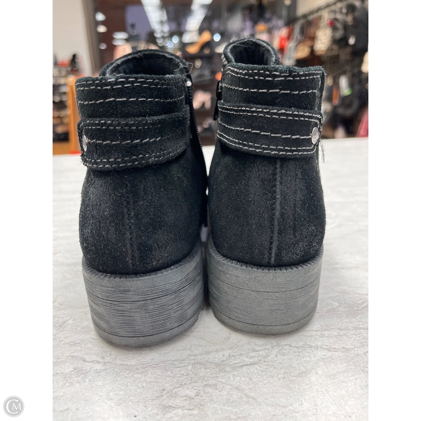 Boots Ankle Flats By Earth Origins In Black, Size: 6.5