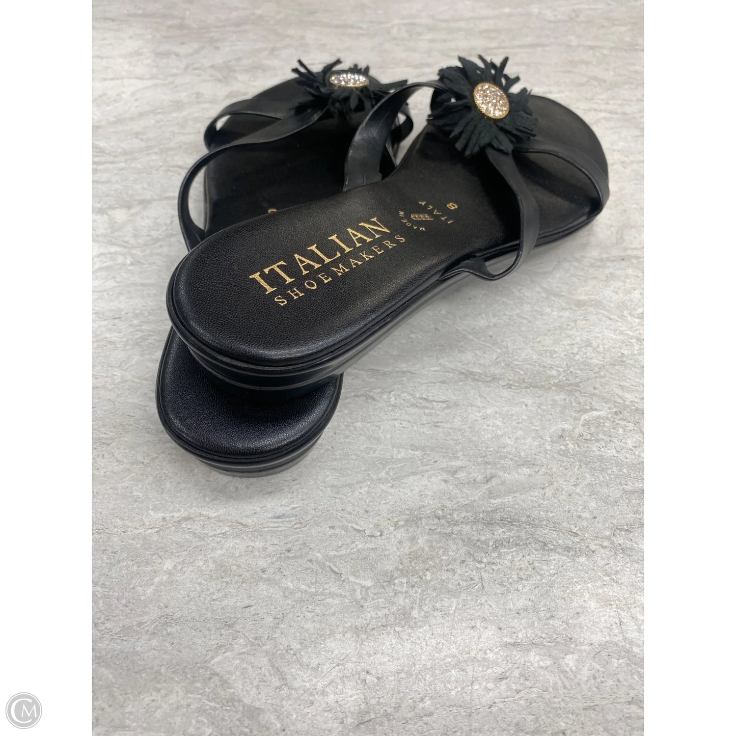 Sandals Flats By Italian Shoemakers In Black & Gold, Size: 8