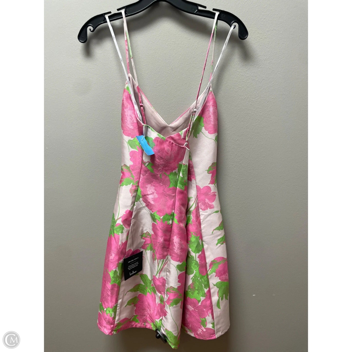 Dress Casual Short By Lulus In Green & Pink, Size: L