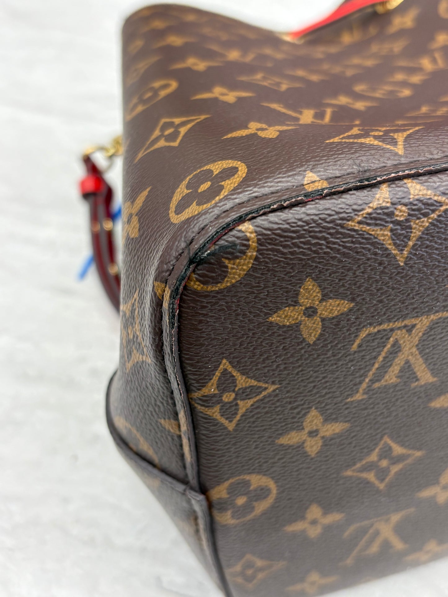Handbag Luxury Designer By Louis Vuitton, Size: Small