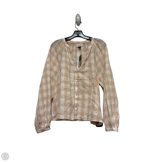 Top Long Sleeve By Universal Thread In Plaid Pattern, Size: M
