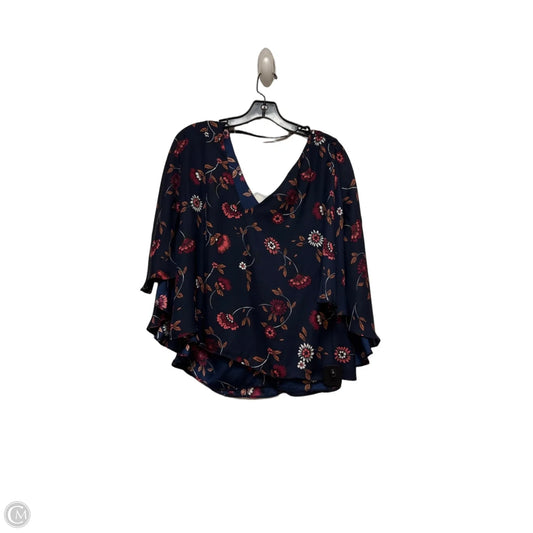 Top Short Sleeve By Cupcakes And Cashmere In Floral Print, Size: S