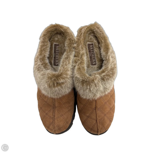 Shoes Flats By Skechers In Tan, Size: 8.5