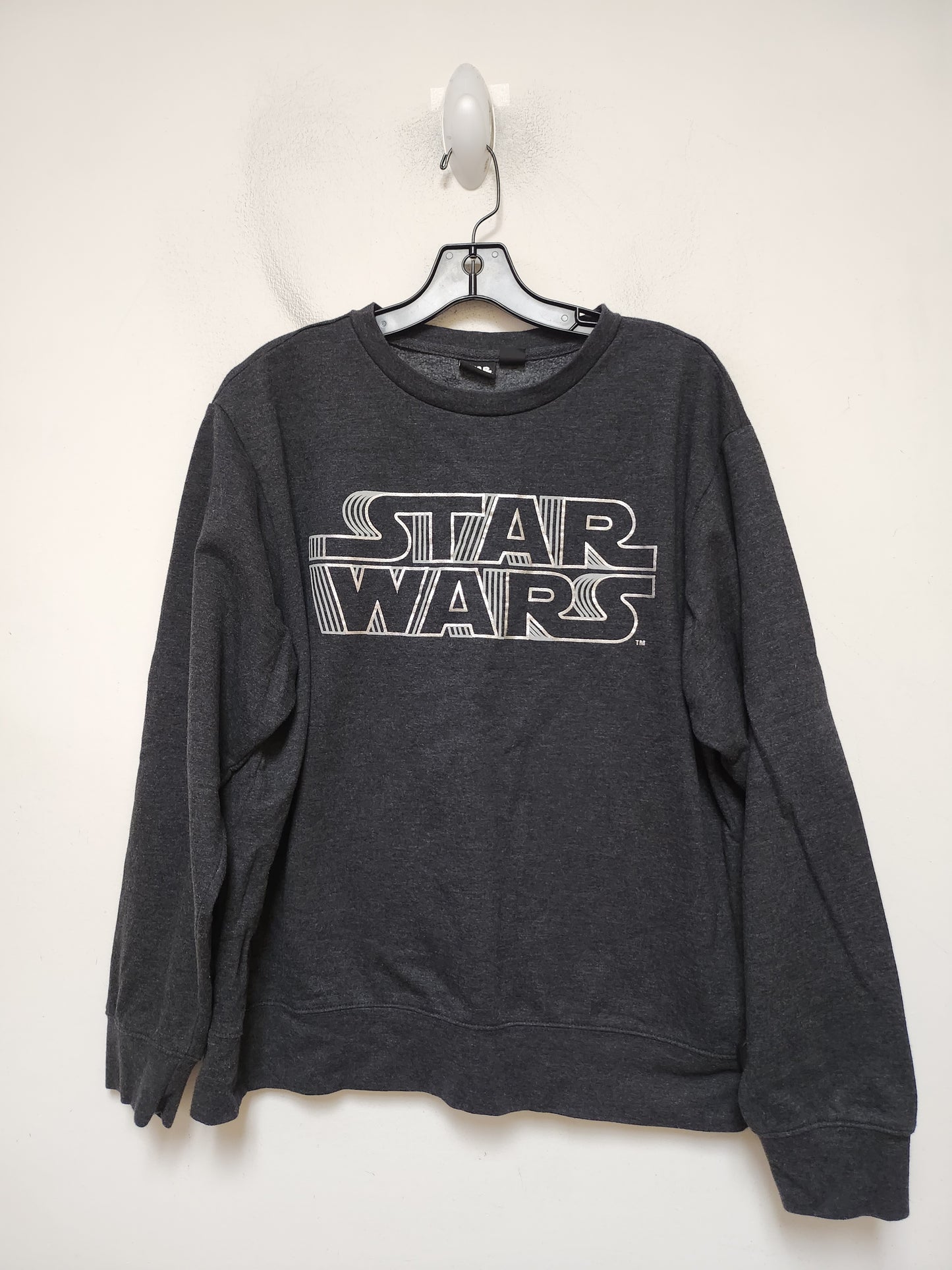 Sweatshirt Crewneck By Clothes Mentor In Grey, Size: M