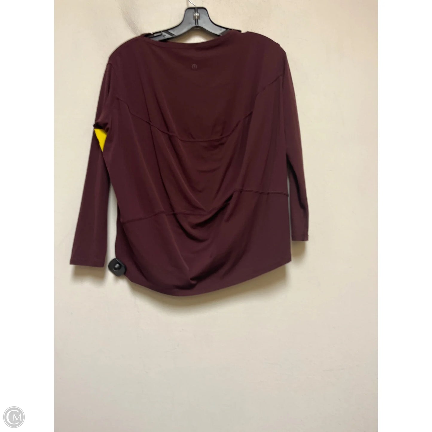 Athletic Top Long Sleeve Crewneck By Lululemon In Maroon, Size: S