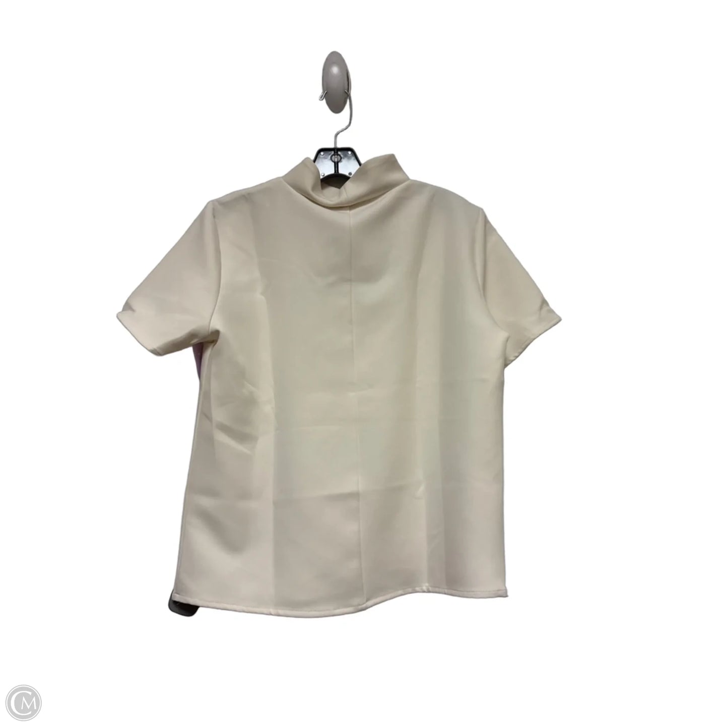 Top Short Sleeve By Clothes Mentor In Cream, Size: L