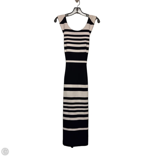 Dress Casual Midi By Clothes Mentor In Blue & White, Size: M