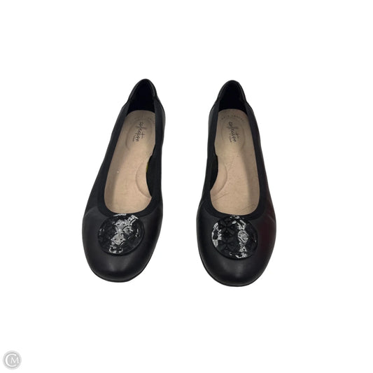 Shoes Flats By Clarks In Black, Size: 11