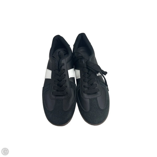 Shoes Sneakers By Madden Girl In Black & White, Size: 8.5