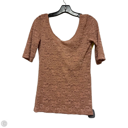 Top Short Sleeve By Clothes Mentor In Pink, Size: S