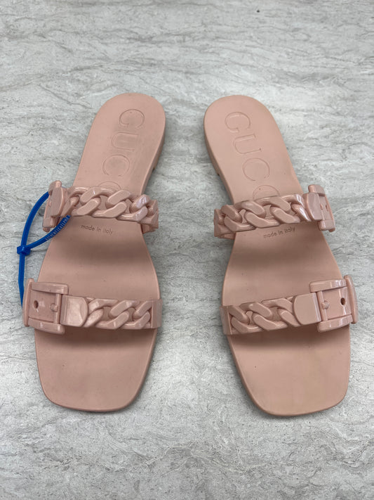 Sandals Designer By Gucci  Size: 8.5