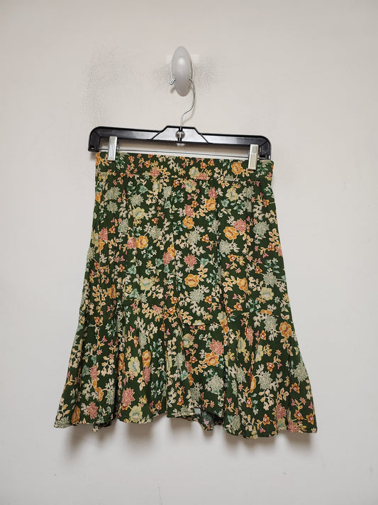 Green Skirt Mini & Short Loft, Size Petite   S