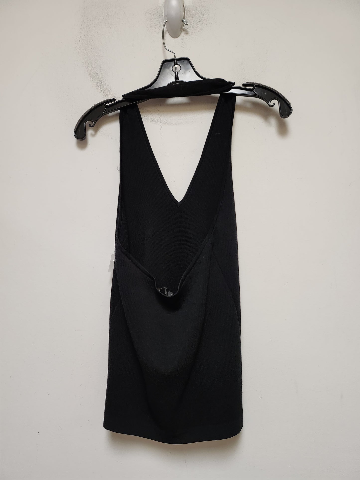 Black Top Sleeveless Ann Taylor, Size M