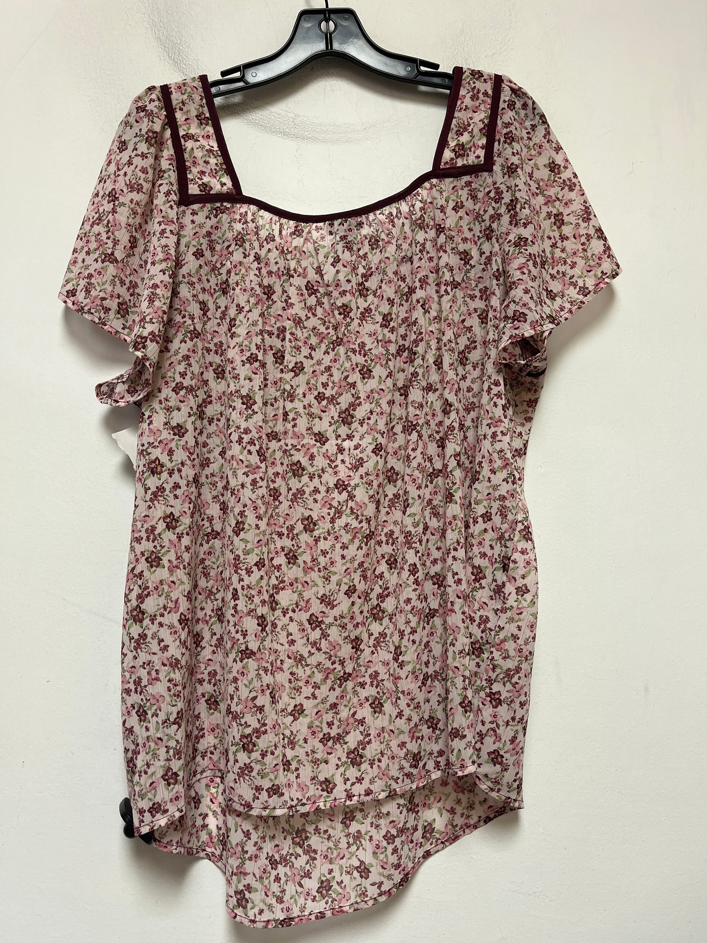 Floral Print Top Short Sleeve Torrid, Size L