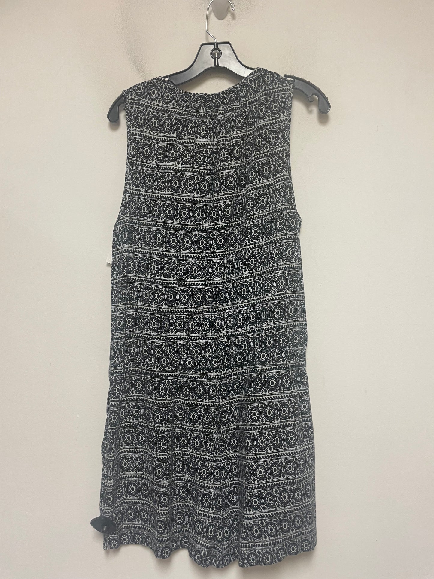 Black & White Dress Casual Short Loft, Size M