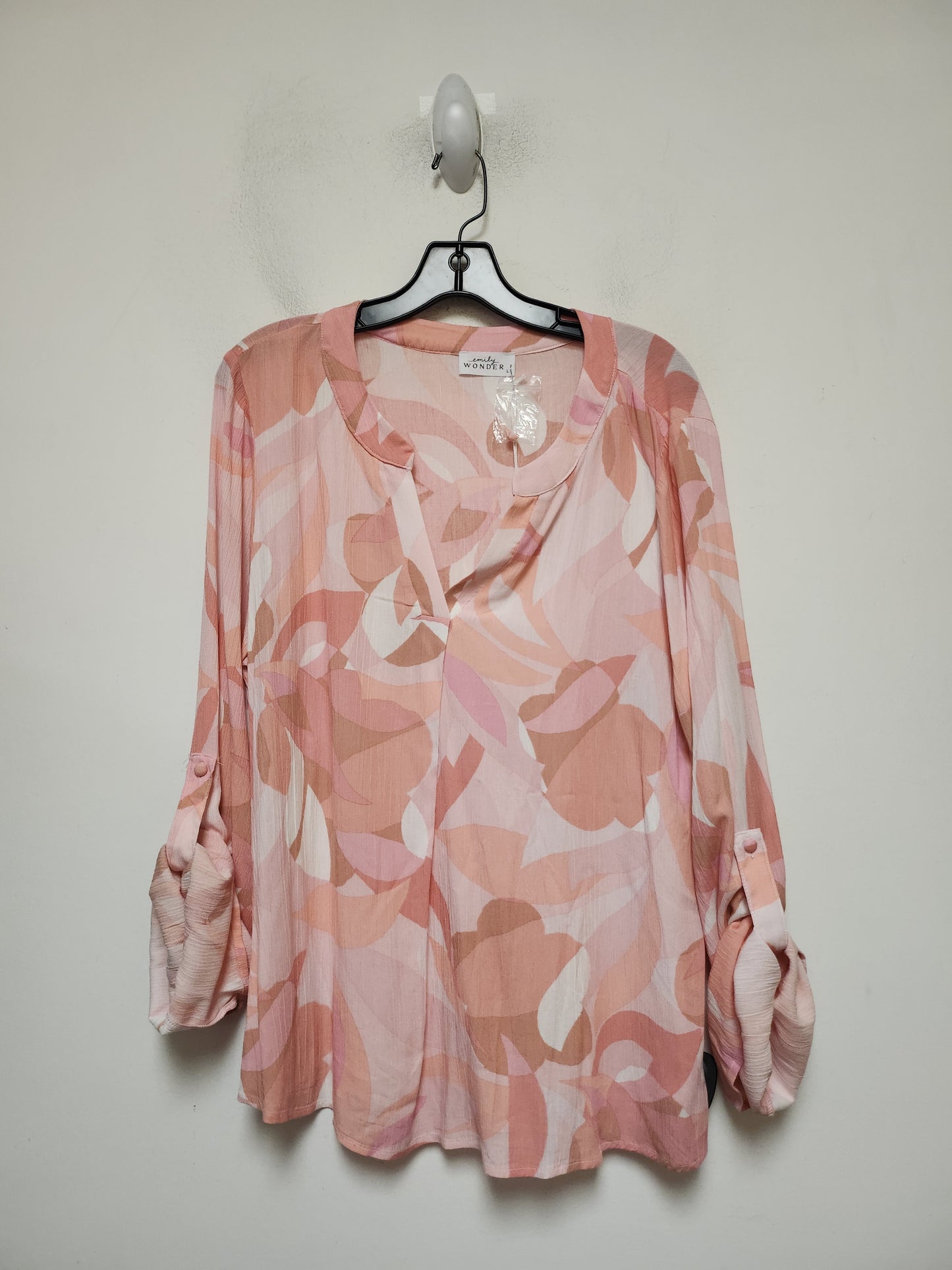 Top Long Sleeve By Clothes Mentor In Pink, Size: L