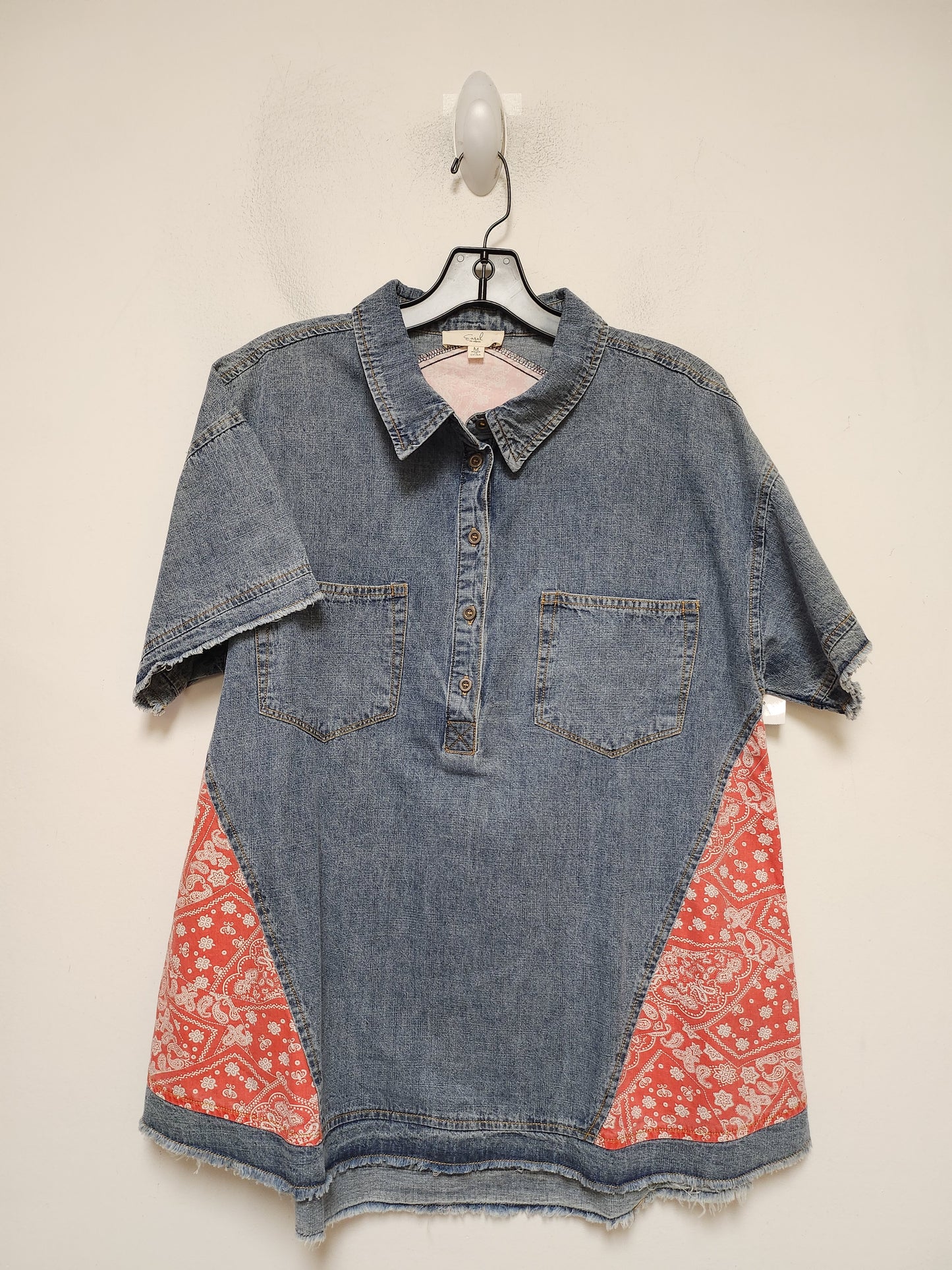 Top Short Sleeve By Easel In Blue Denim, Size: M