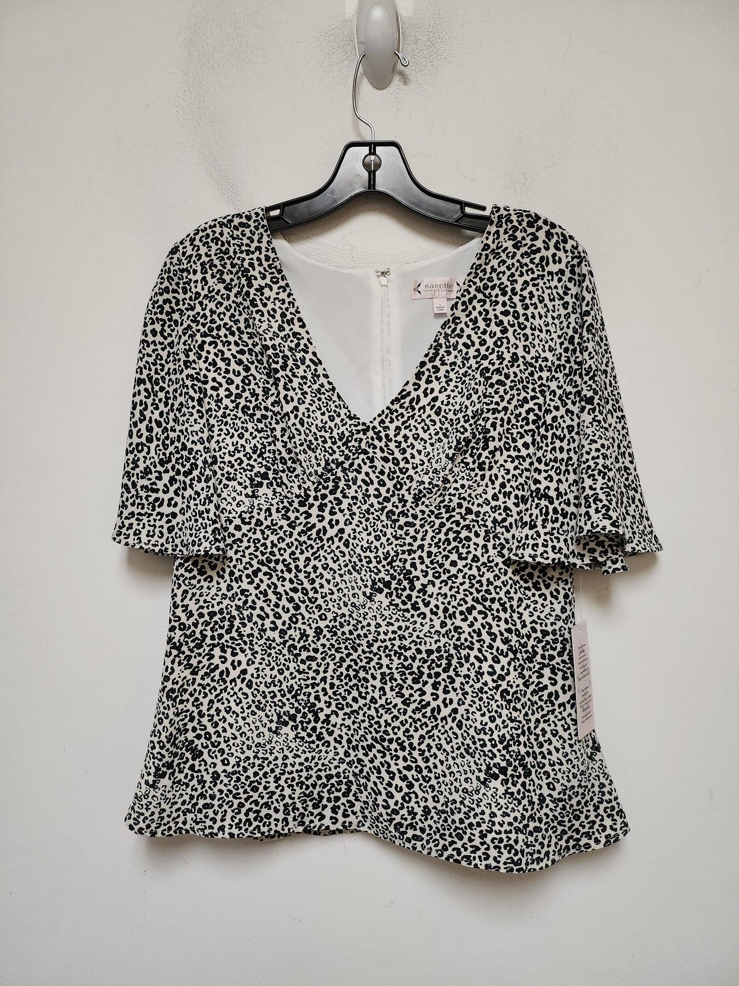 Top Short Sleeve By Nanette By Nanette Lepore In Animal Print, Size: S