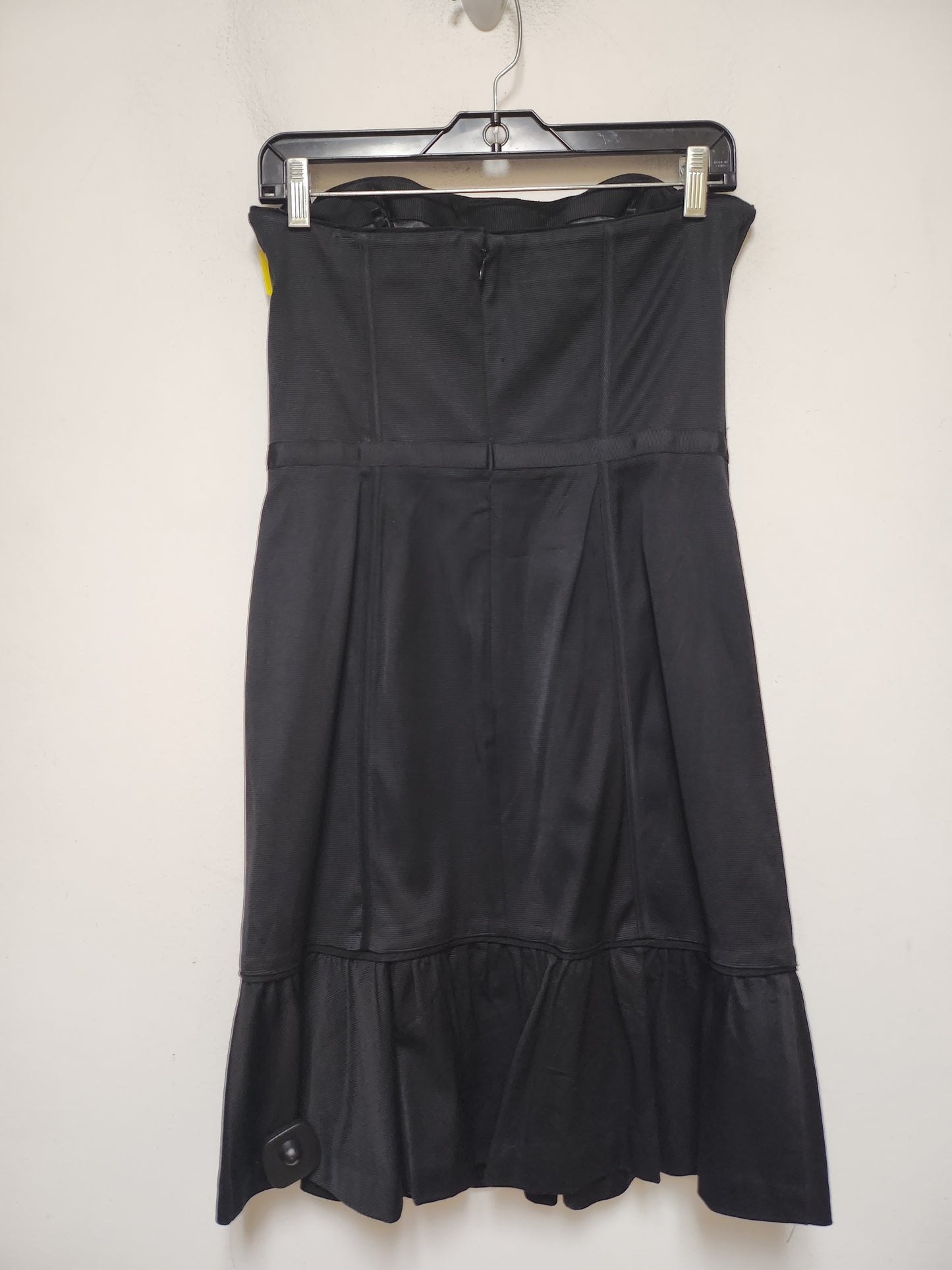 Dress Casual Short By White House Black Market In Black, Size: S