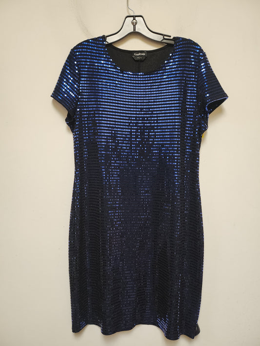 Dress Casual Short By Bebe In Black & Blue, Size: Xl