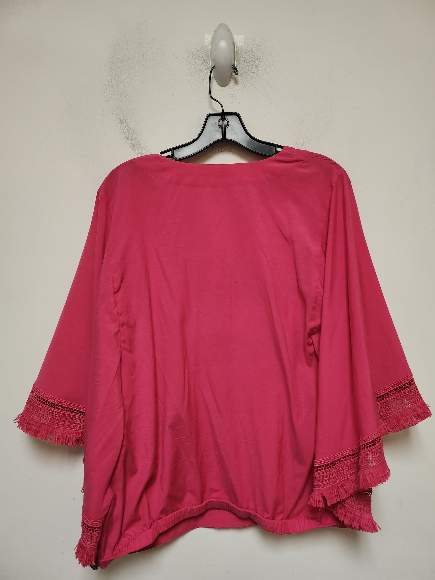 Top Short Sleeve By Trina Turk In Pink, Size: M