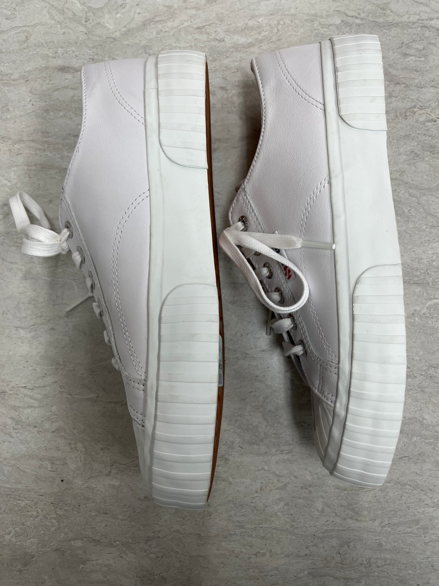 Shoes Sneakers By Superga In White, Size: 6.5