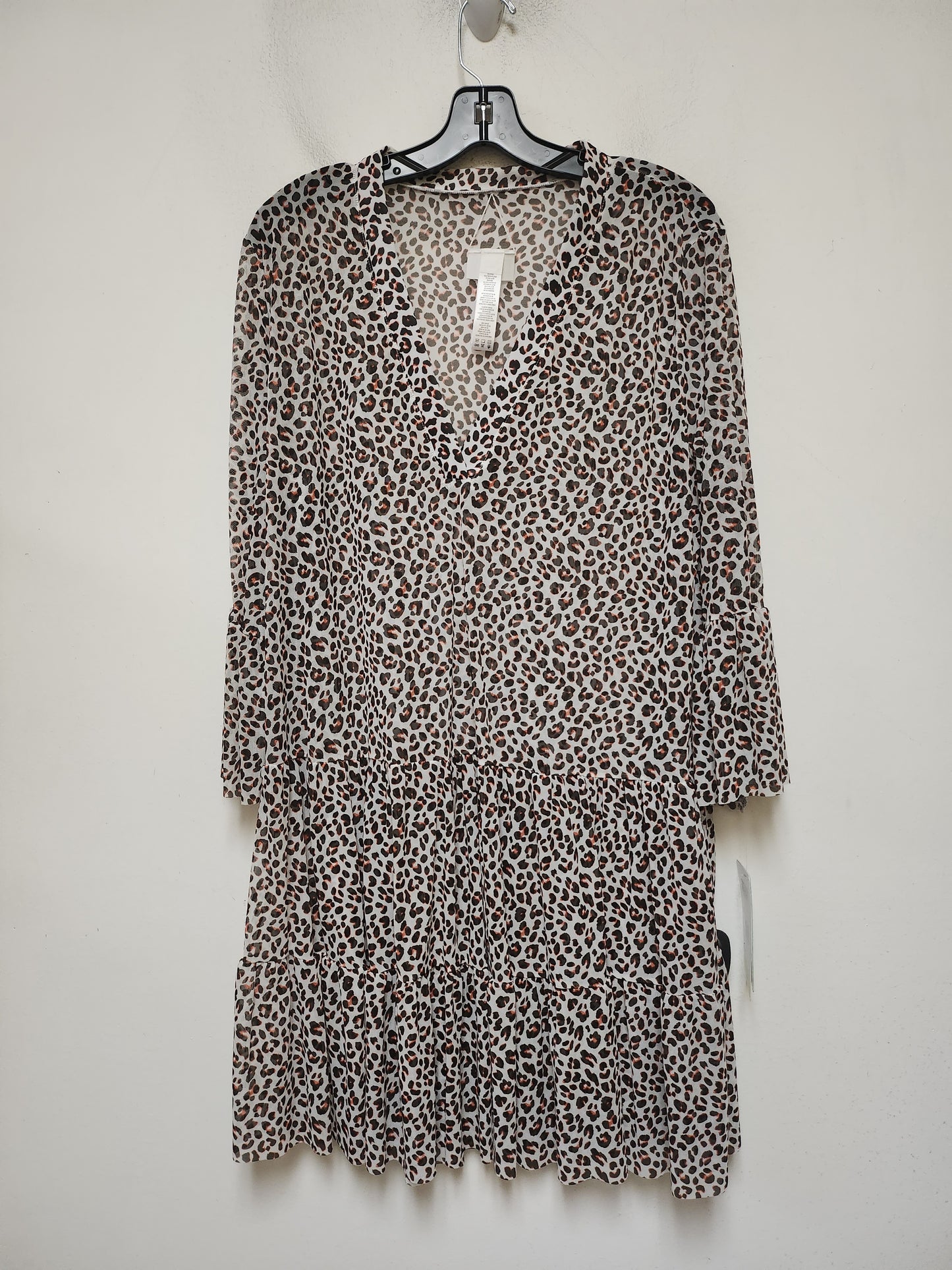 Swimwear Cover-up By Clothes Mentor In Animal Print, Size: M