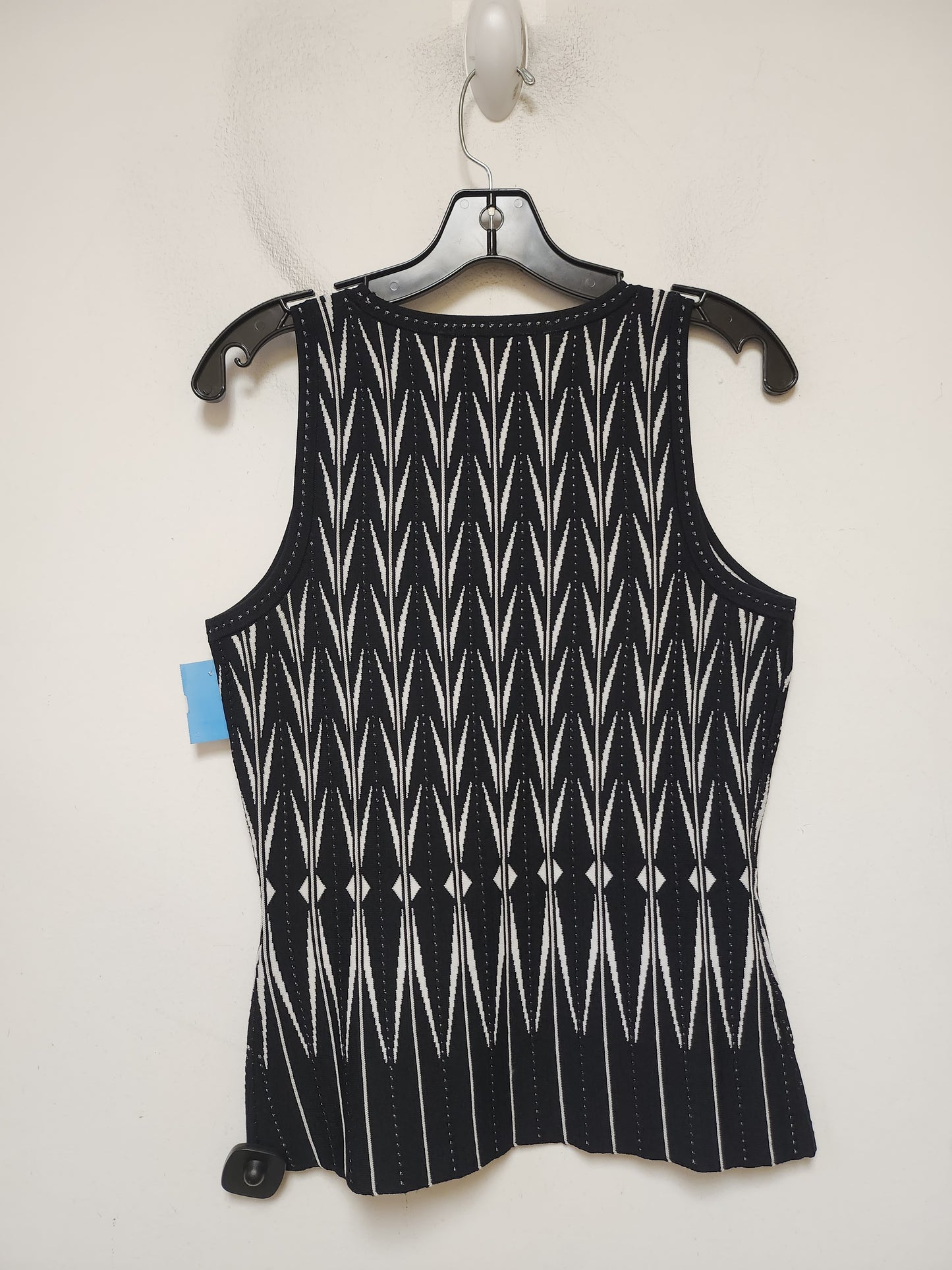 Top Sleeveless By White House Black Market In Black & White, Size: S