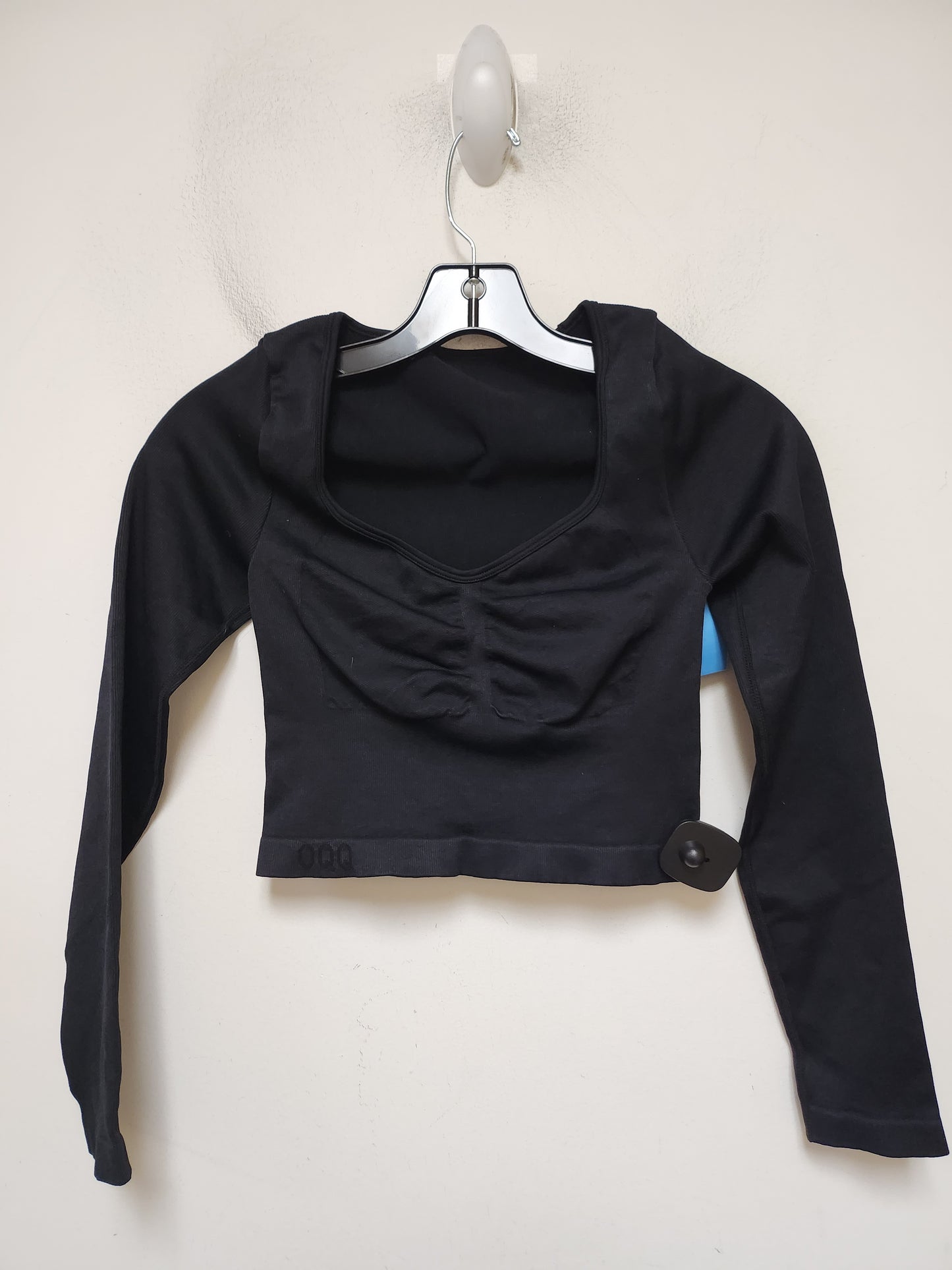 Athletic Top Long Sleeve Crewneck By Clothes Mentor In Black, Size: M