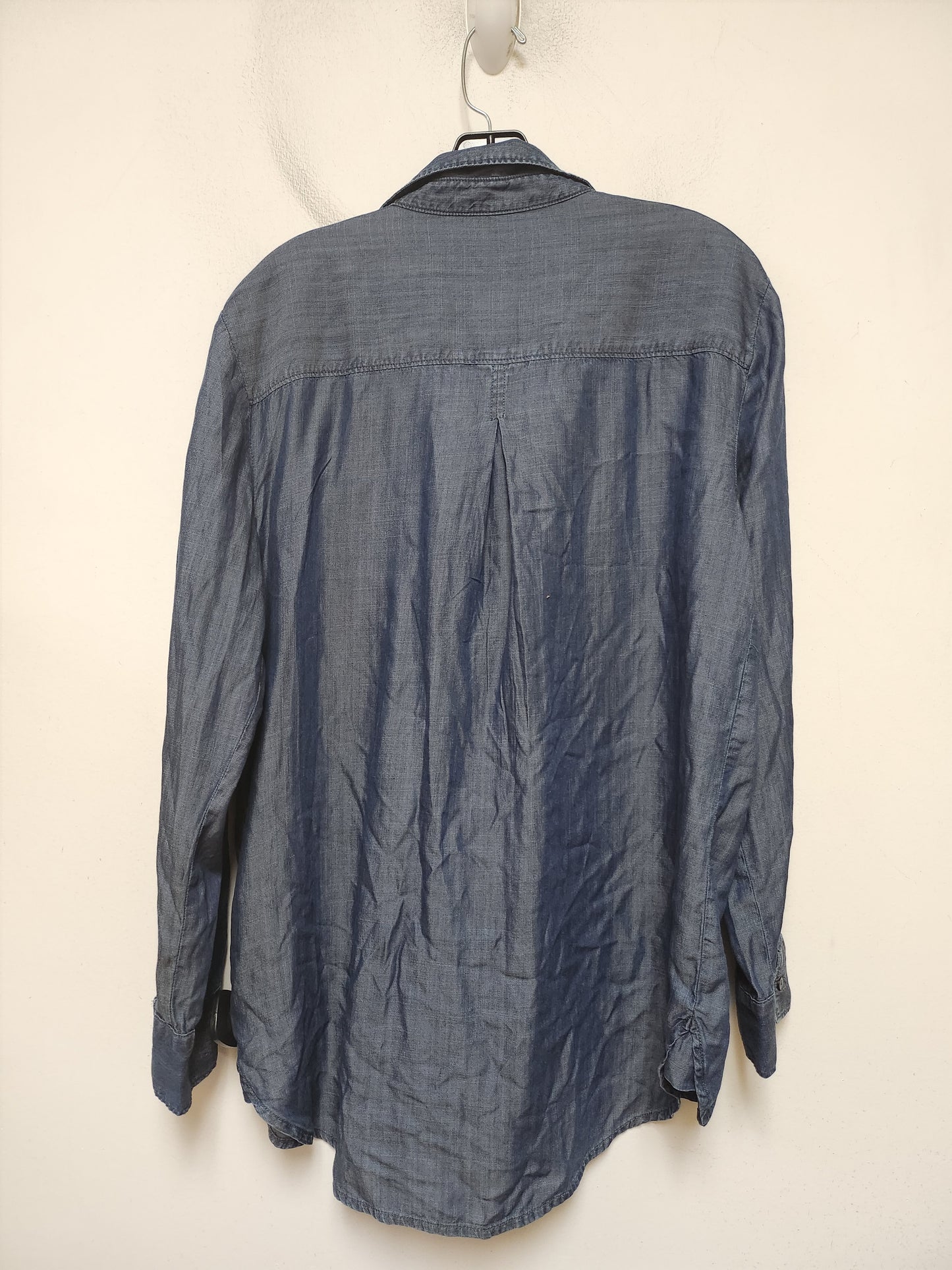 Top Long Sleeve By Liz Claiborne In Blue, Size: L