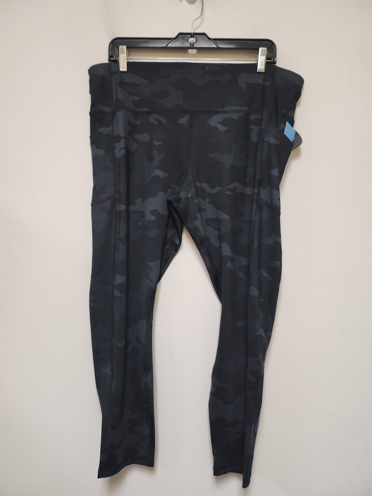 Athletic Leggings By Avia In Camouflage Print, Size: Xxl