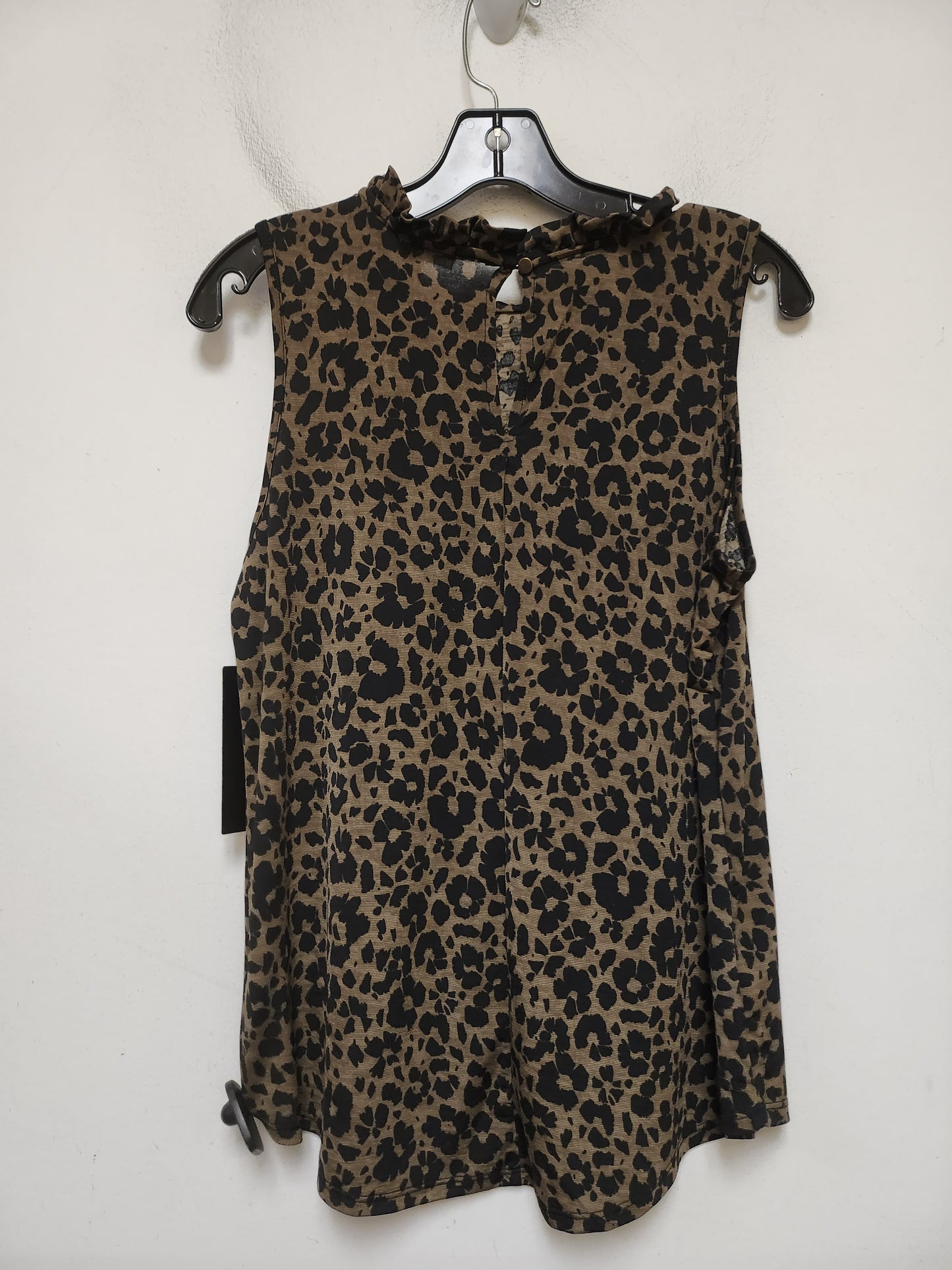 Top Sleeveless By Clothes Mentor In Animal Print, Size: M