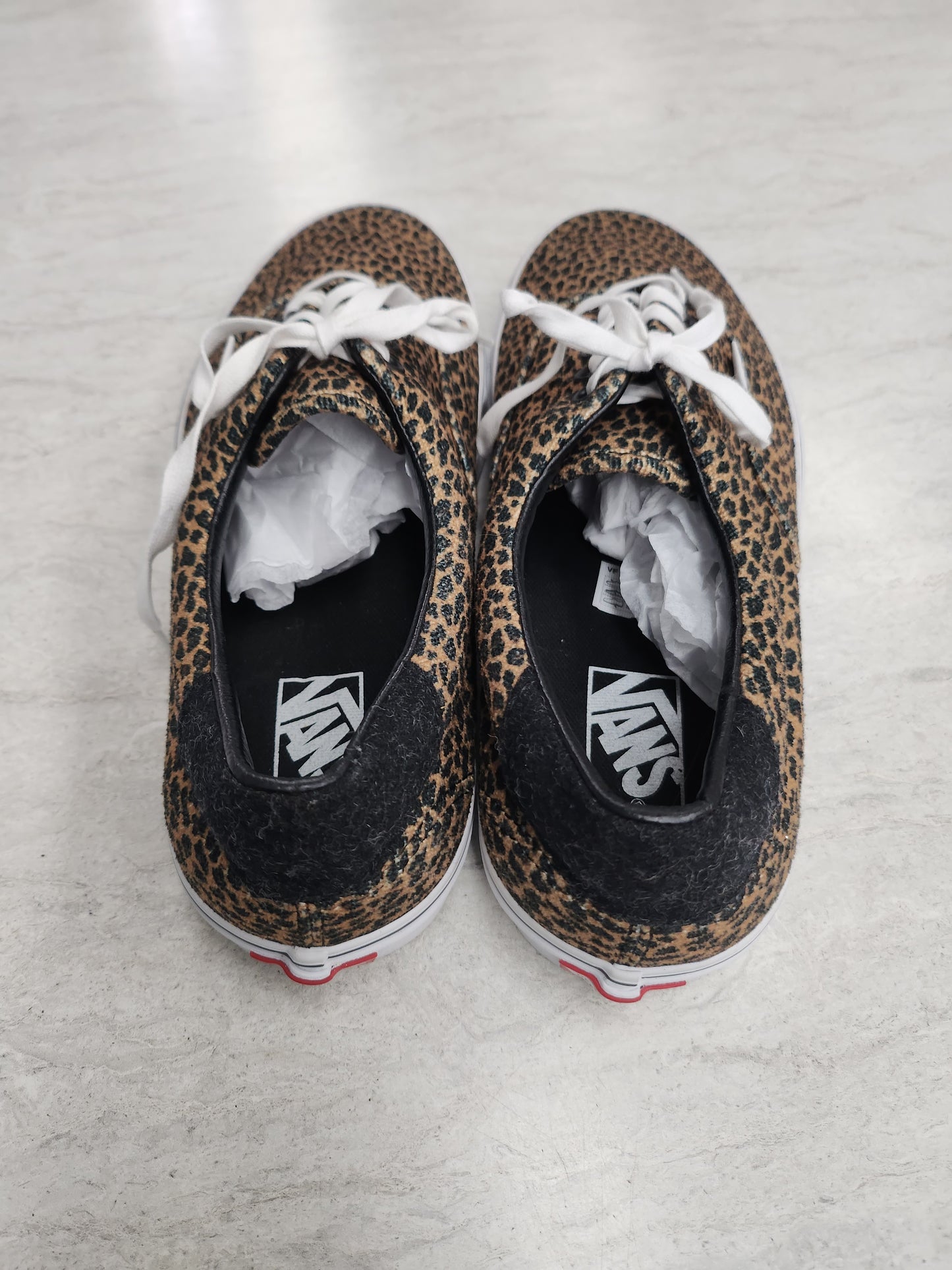 Shoes Sneakers By Vans In Animal Print, Size: 11.5