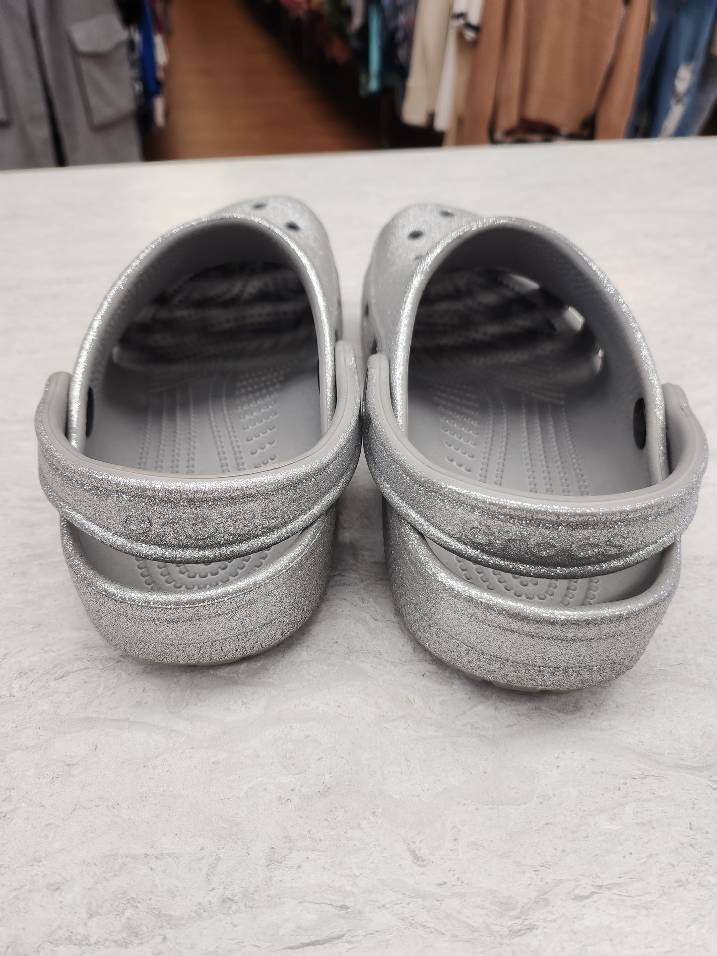 Shoes Flats By Crocs In Silver, Size: 6