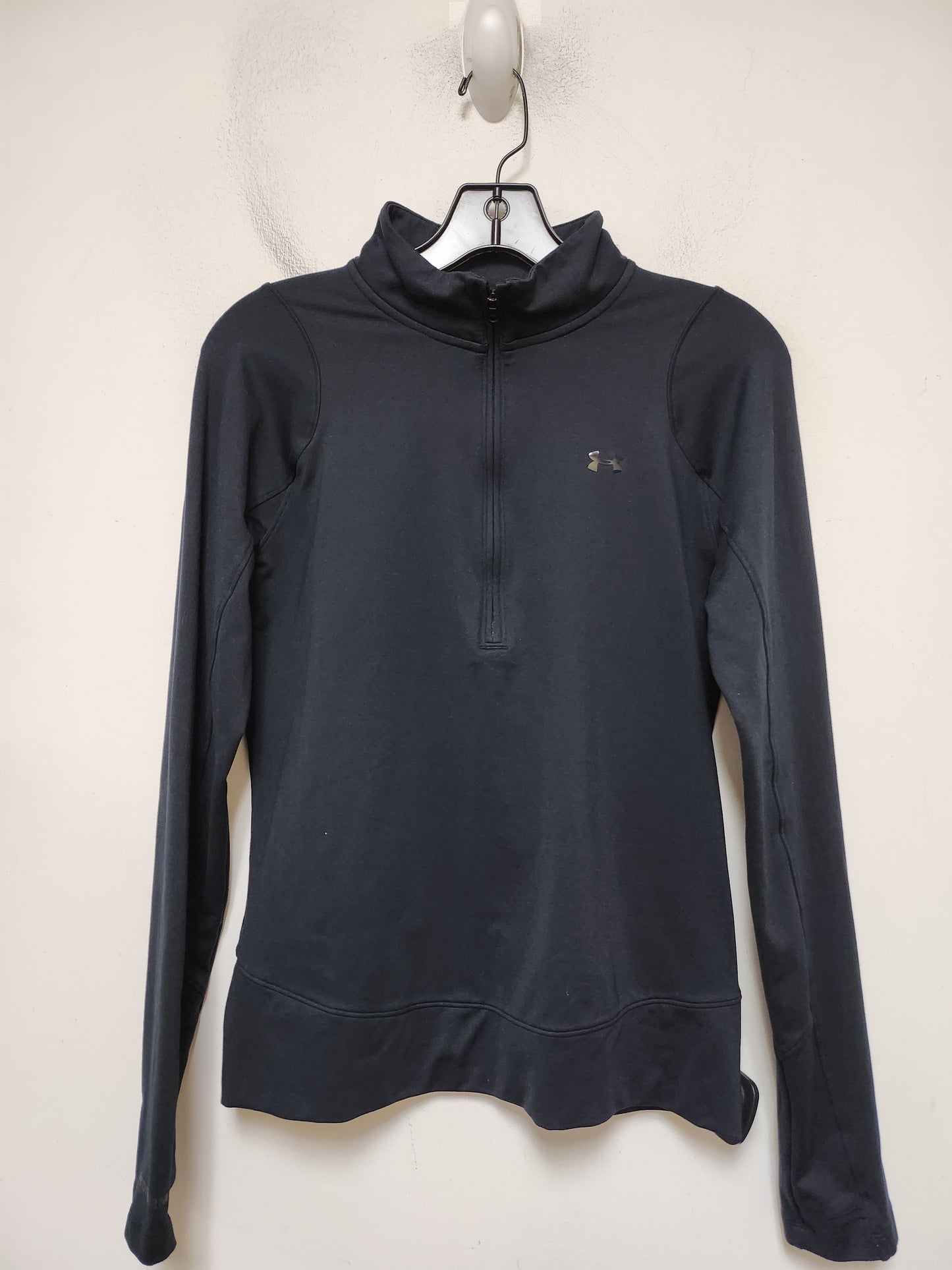 Athletic Top Long Sleeve Collar By Under Armour In Black, Size: S