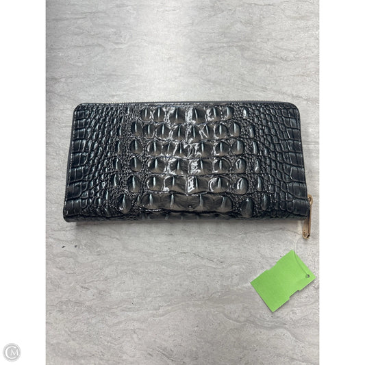 Clutch Designer By Brahmin, Size: Large