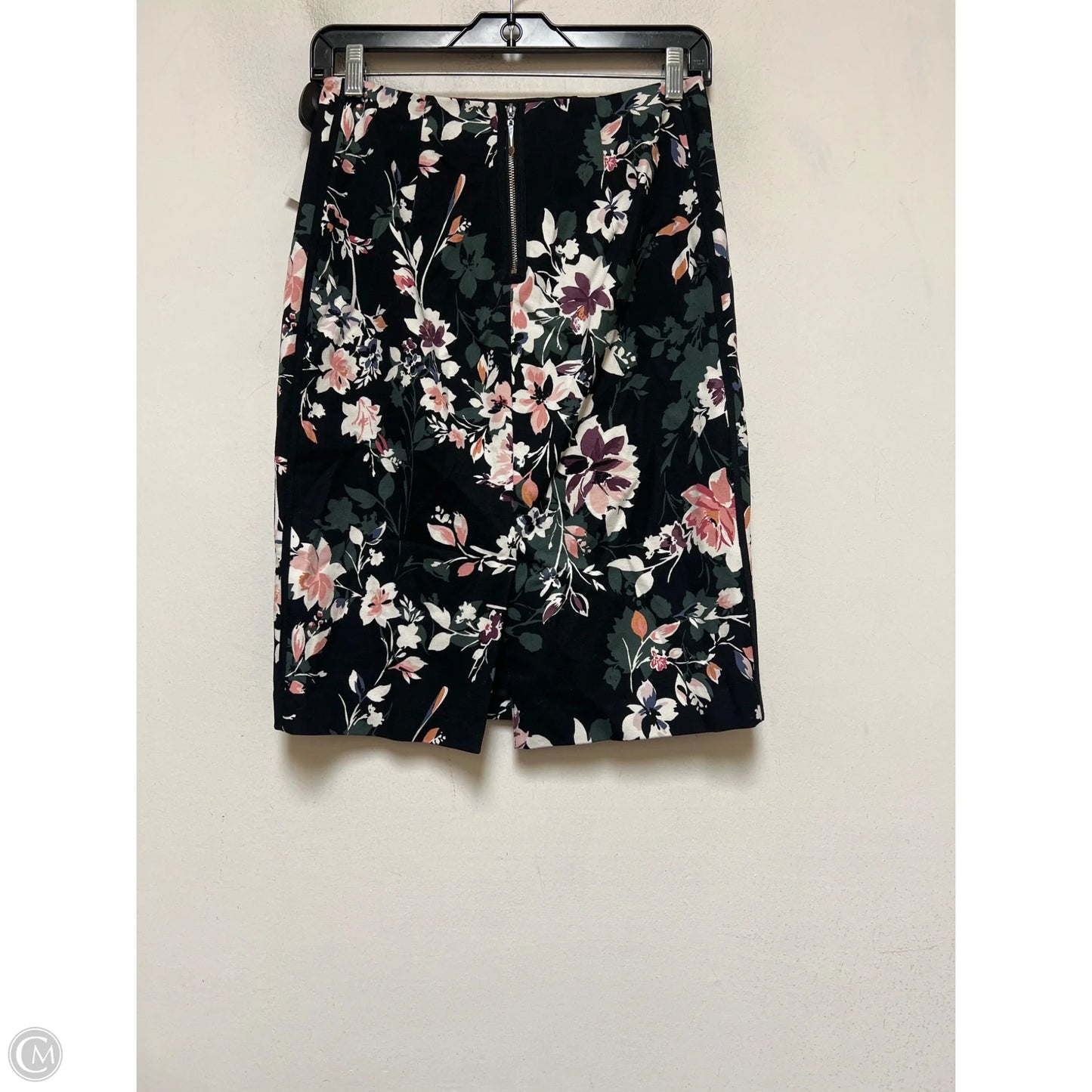 Skirt Mini & Short By White House Black Market In Floral Print, Size: 2