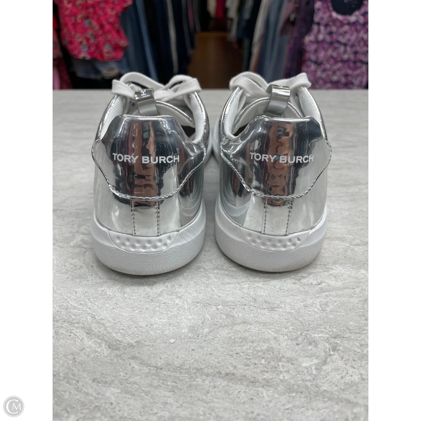 Shoes Designer By Tory Burch In Silver, Size: 8
