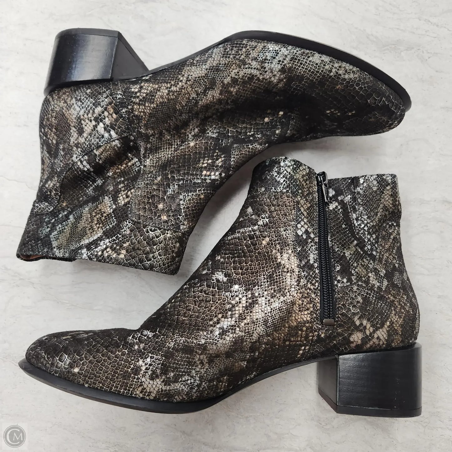 Boots Ankle Heels By Vionic In Snakeskin Print, Size: 10