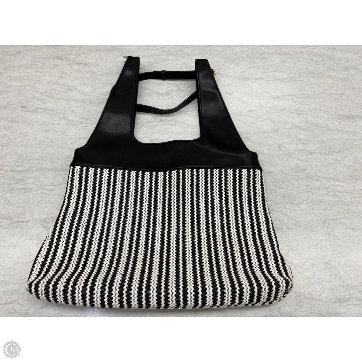 Handbag By Clothes Mentor, Size: Medium