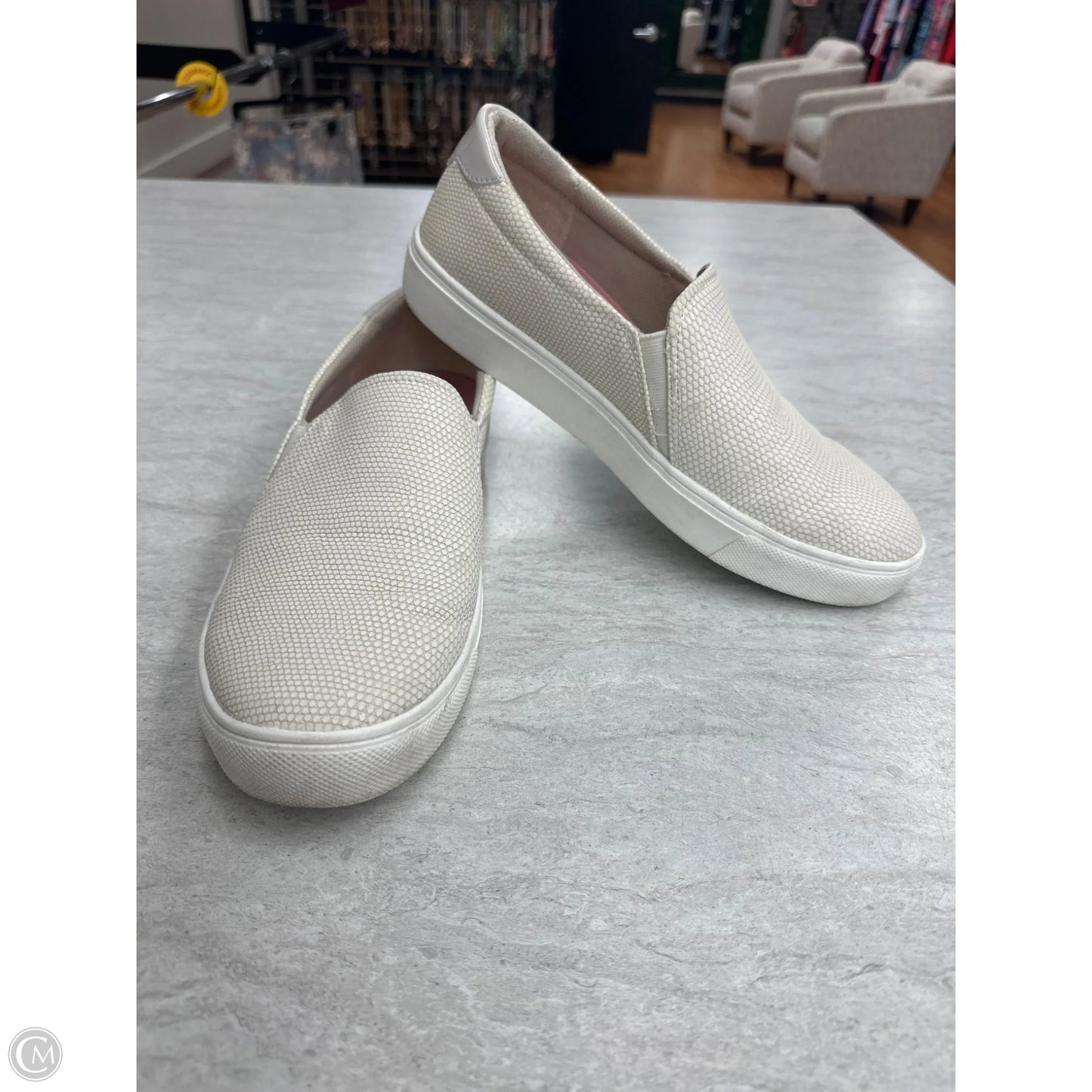 Shoes Flats By Dr Scholls In Tan, Size: 9.5