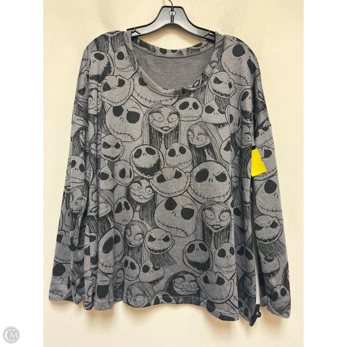 Top Long Sleeve By Disney In Black & Grey, Size: Xl