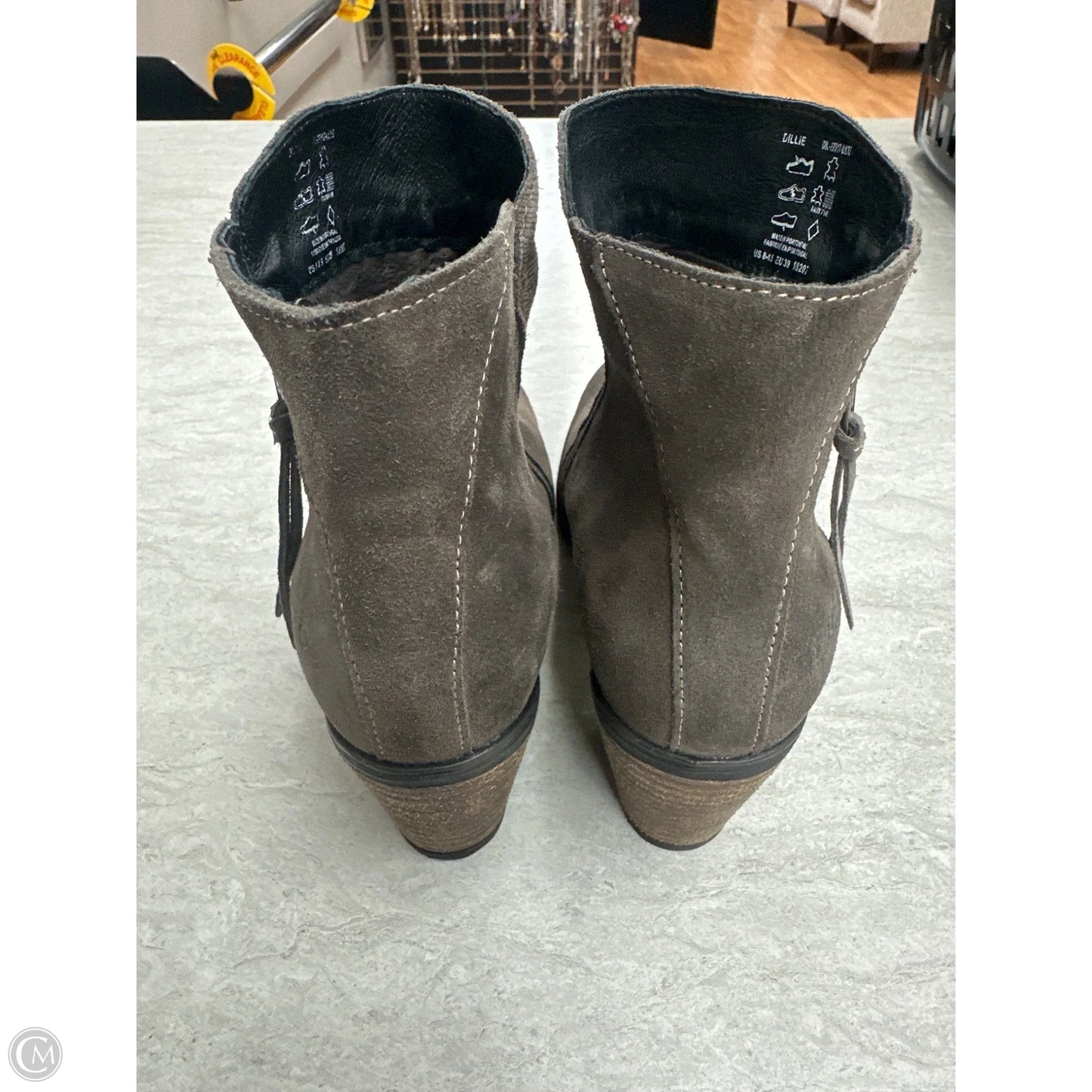Boots Ankle Heels By Taos In Brown, Size: 9